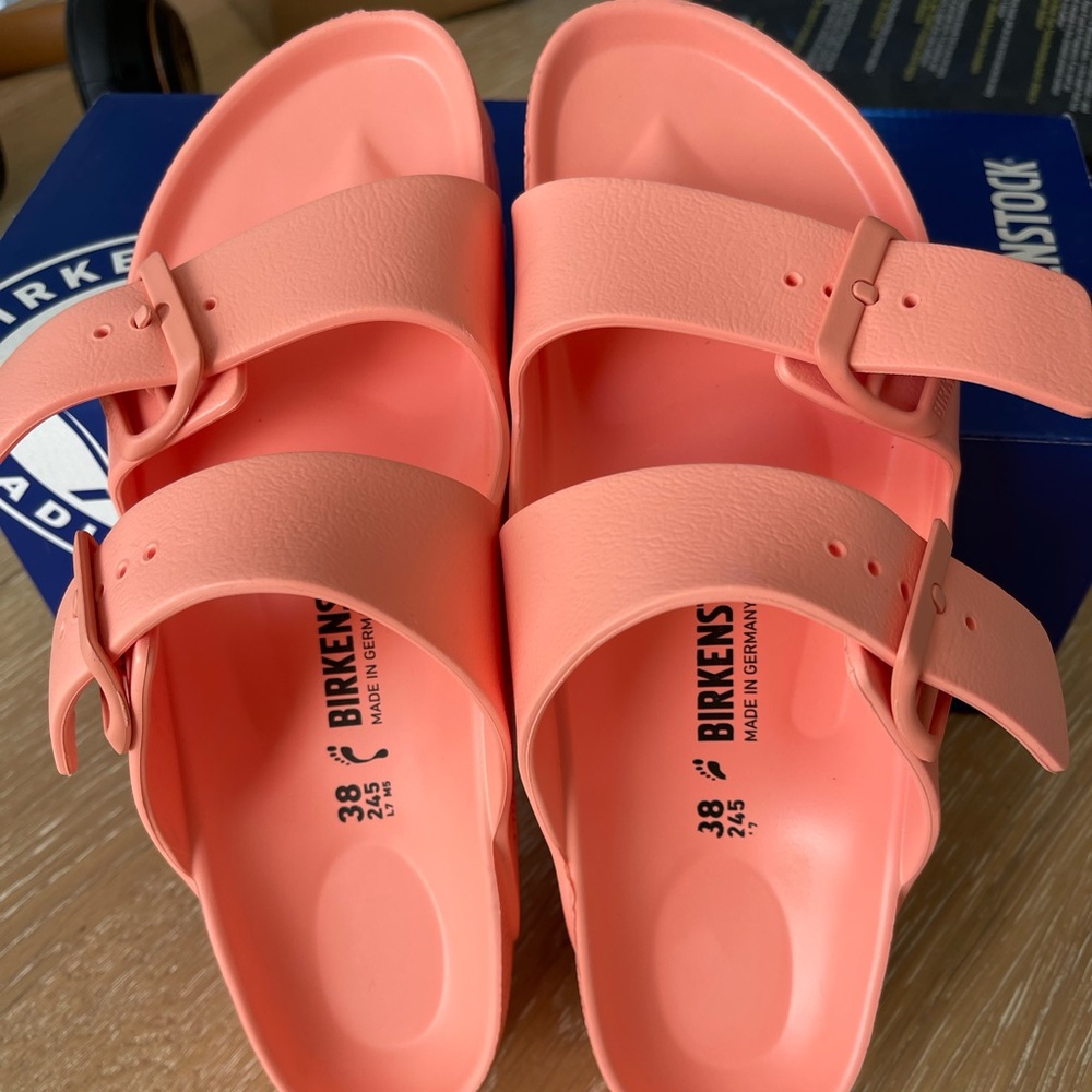 Worn 1 time indoors! BIRKENSTOCK! Arizona EVA Coral Peach US size 7, UK size 5.
